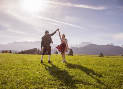 Danzate con noi nel mese di maggio