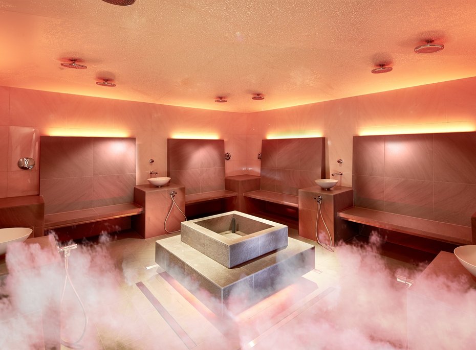Luxuriöses 5-Sterne-Wellnesshotel Südtirol, Naturns Luxuriöses 5-Sterne-Wellnesshotel Südtirol, Naturns